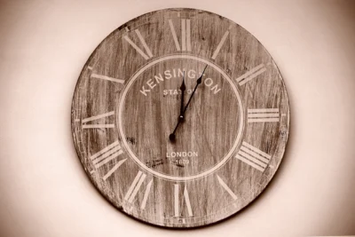 clock made by haloong cnc