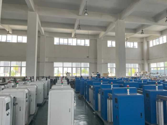 HALOONG's standardized production workshop for pur edge banding machines